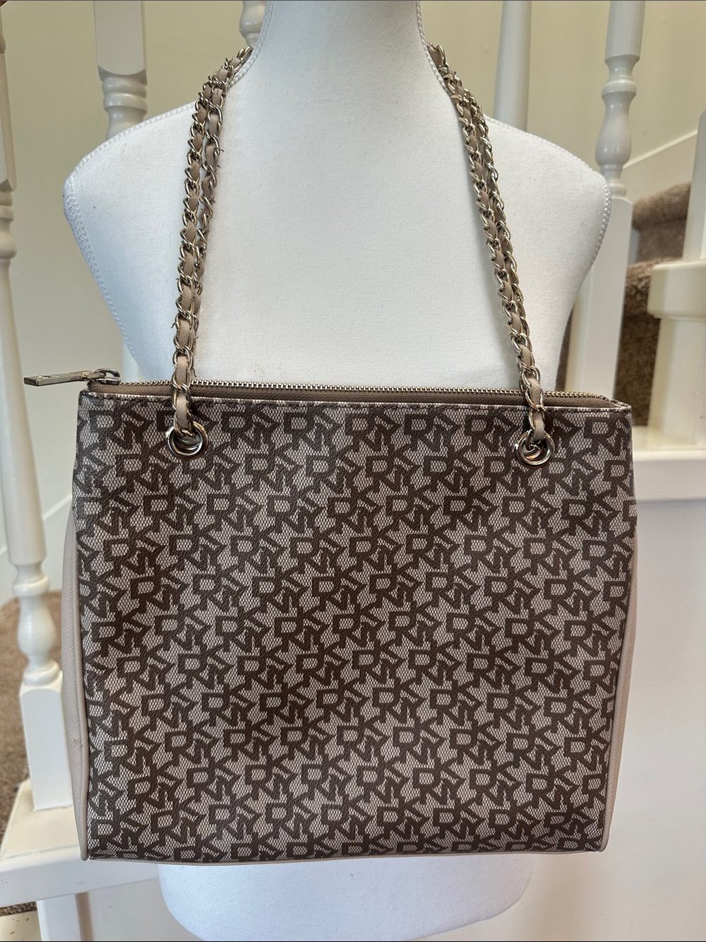 DKNY shoulder bag